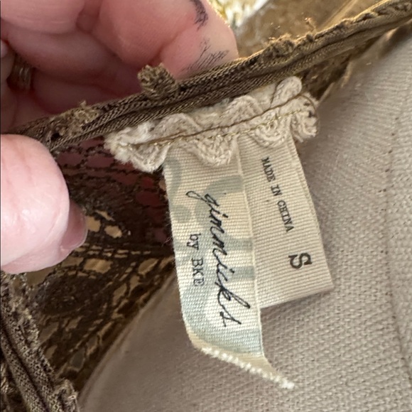 Gimmicks by BKE Brown Long Sleeve Blouse - Picture 2 of 7